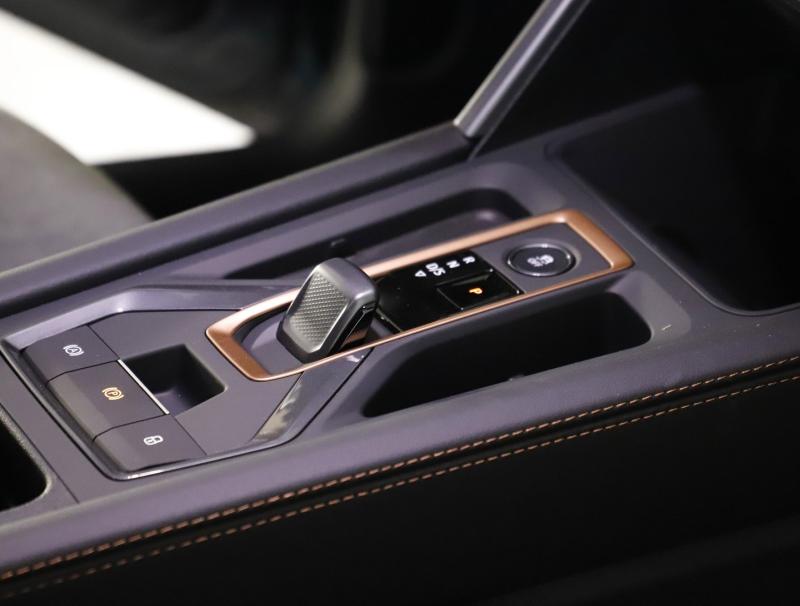 CUPRA Leon SP Kombi VZ e-HYBRID 200/272