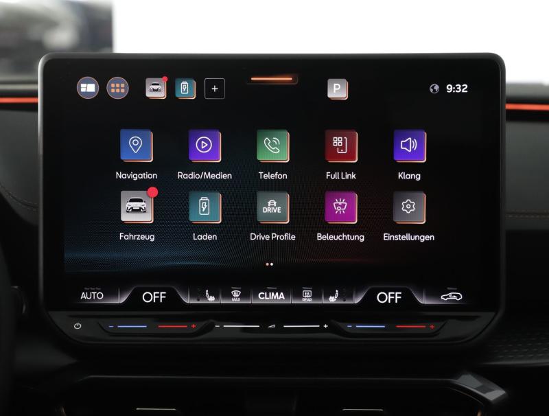 CUPRA Leon SP Kombi VZ e-HYBRID 200/272