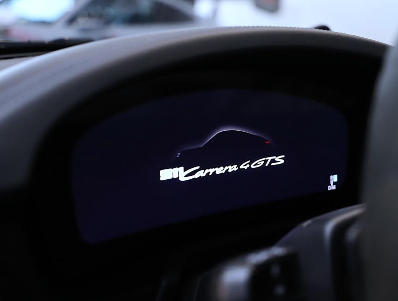 Porsche 911 Carrera 4 GTS Cabriolet