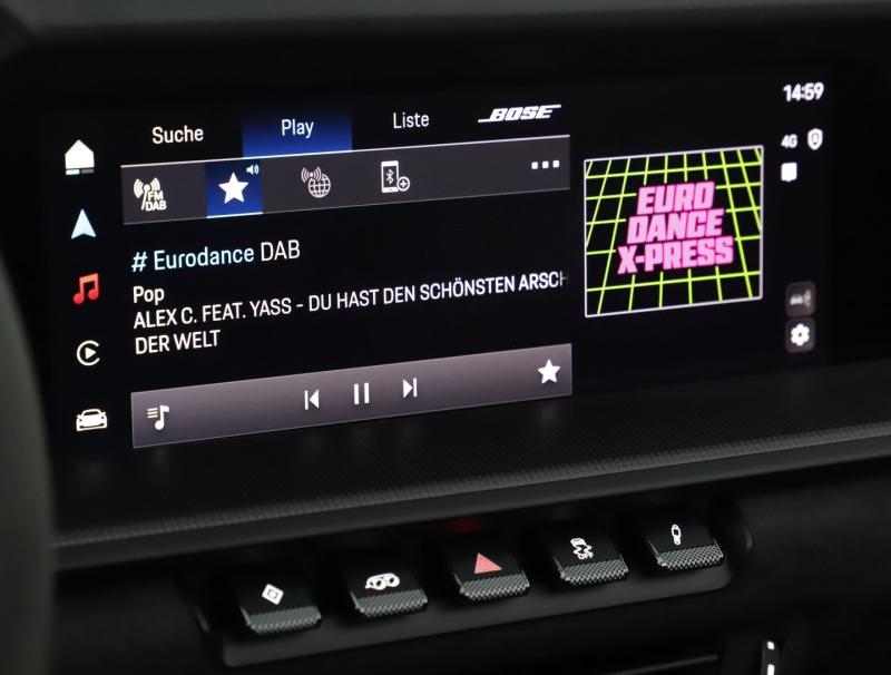 Porsche 911 Carrera 4 GTS Cabriolet