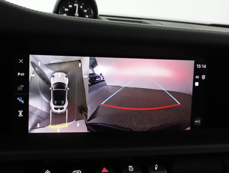 Porsche 911 Carrera 4 GTS Cabriolet