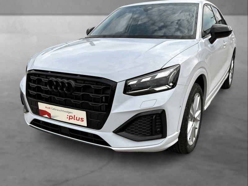 Audi Q2 30 TFSI admired