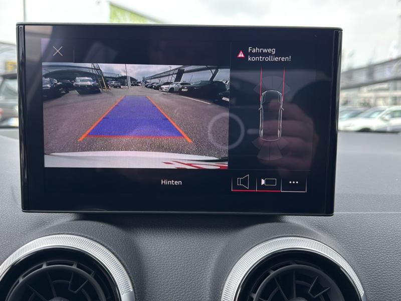 Audi Q2 30 TFSI admired