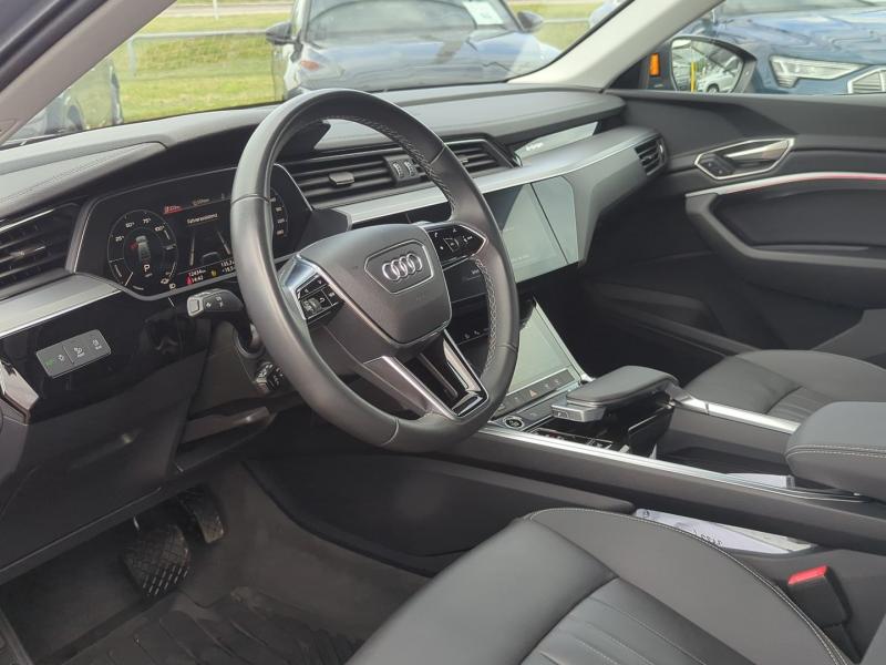 Audi Q8 Sportback 55 e-tron quattro business