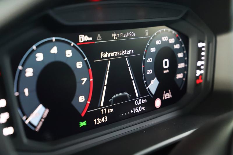 Audi A1 Sportback 30 TFSI intense