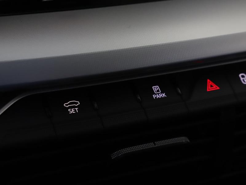 Škoda Octavia Combi Essence TSI