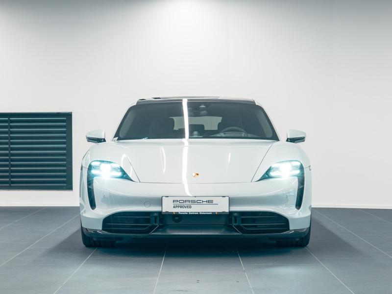 Porsche Taycan Turbo Sport Turismo