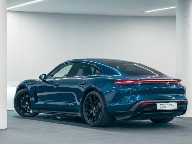 Porsche Taycan GTS