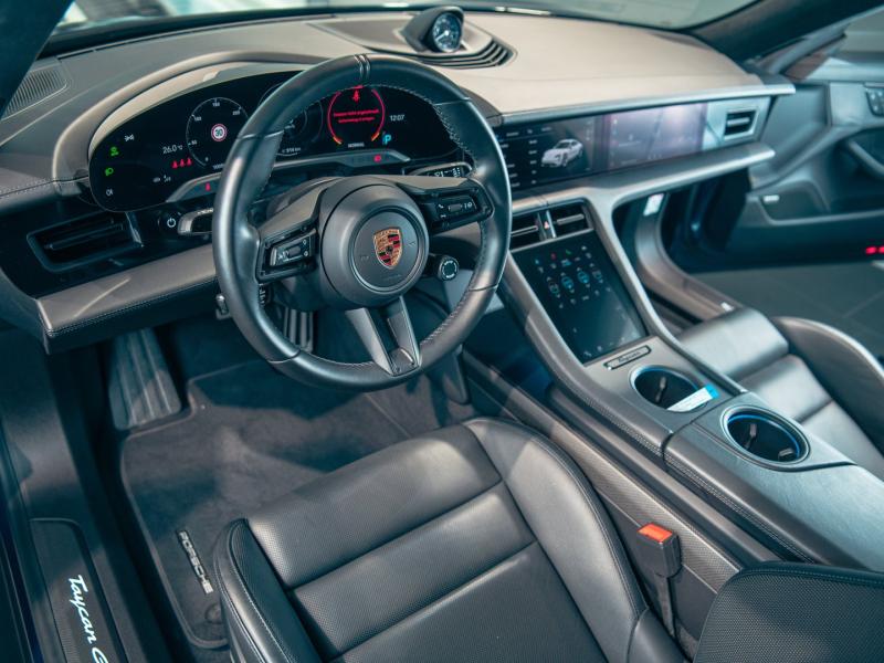 Porsche Taycan GTS