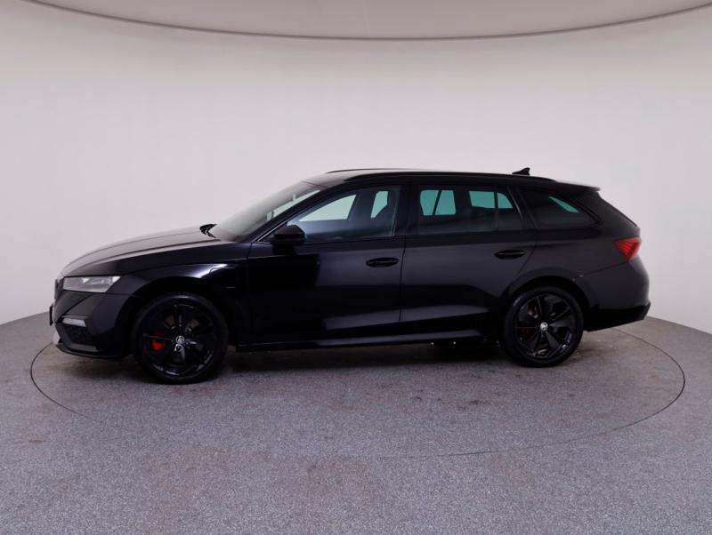 Škoda OCTAVIA Combi RS iV 245 DSG