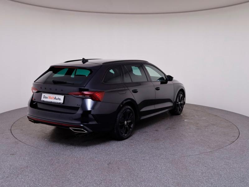 Škoda OCTAVIA Combi RS iV 245 DSG
