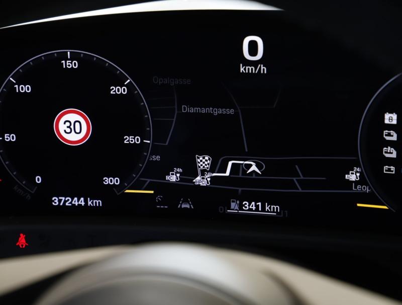 Porsche Taycan Turbo