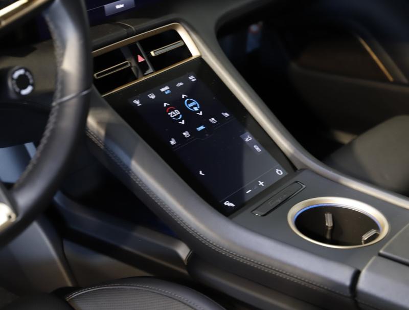 Porsche Taycan Turbo