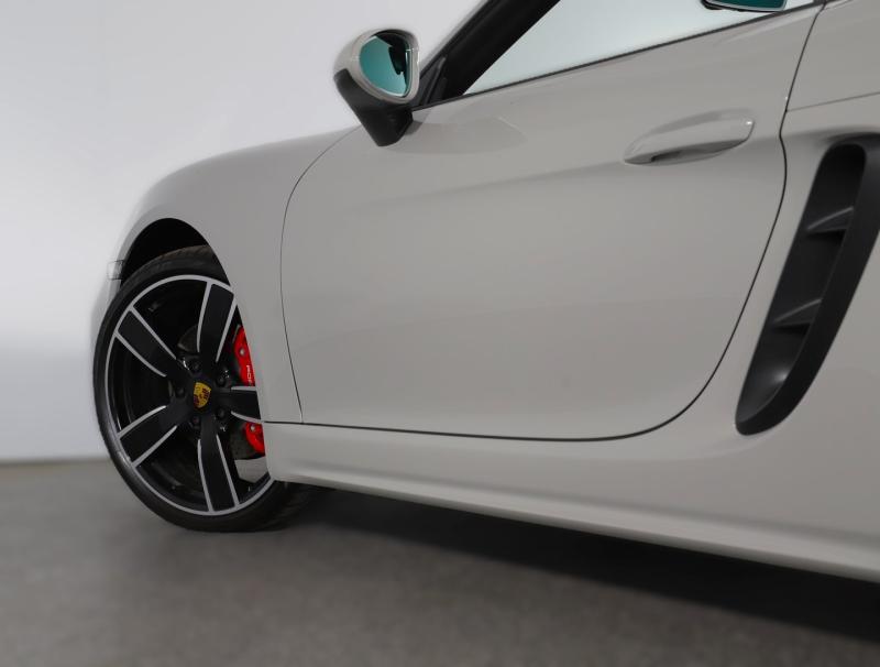 Porsche 718 Boxster S