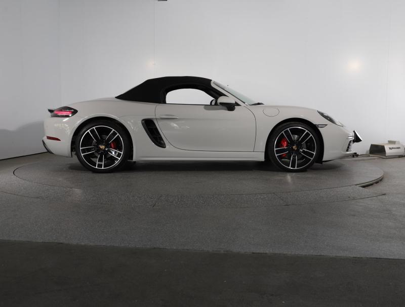 Porsche 718 Boxster S