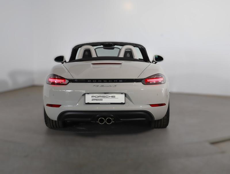 Porsche 718 Boxster S