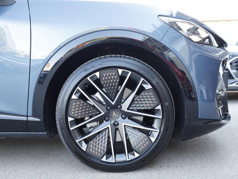 CUPRA Tavascan Extreme 210kW/286PS