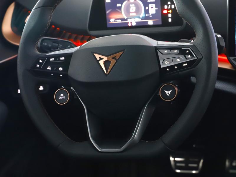 CUPRA Tavascan Extreme 210kW/286PS