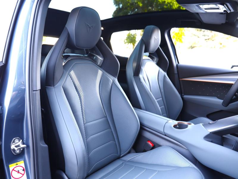 CUPRA Tavascan Extreme 210kW/286PS