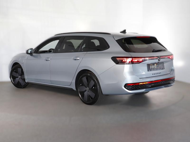 VW Passat Variant Sport eHybrid 150kW