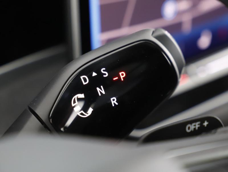 VW Passat Variant Sport eHybrid 150kW