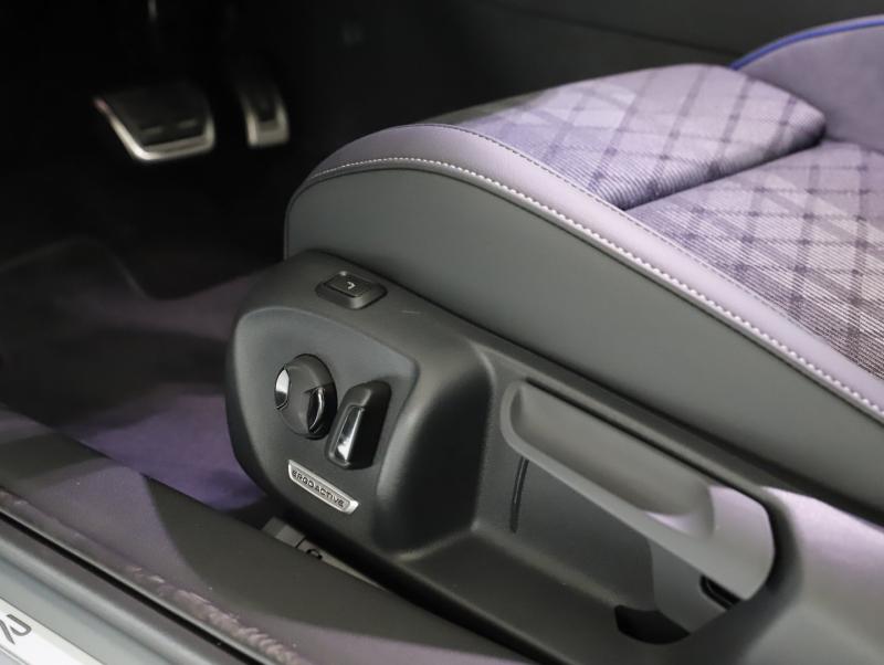 VW Passat Variant Sport eHybrid 150kW