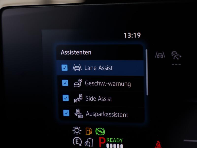 VW Passat Variant Sport eHybrid 150kW