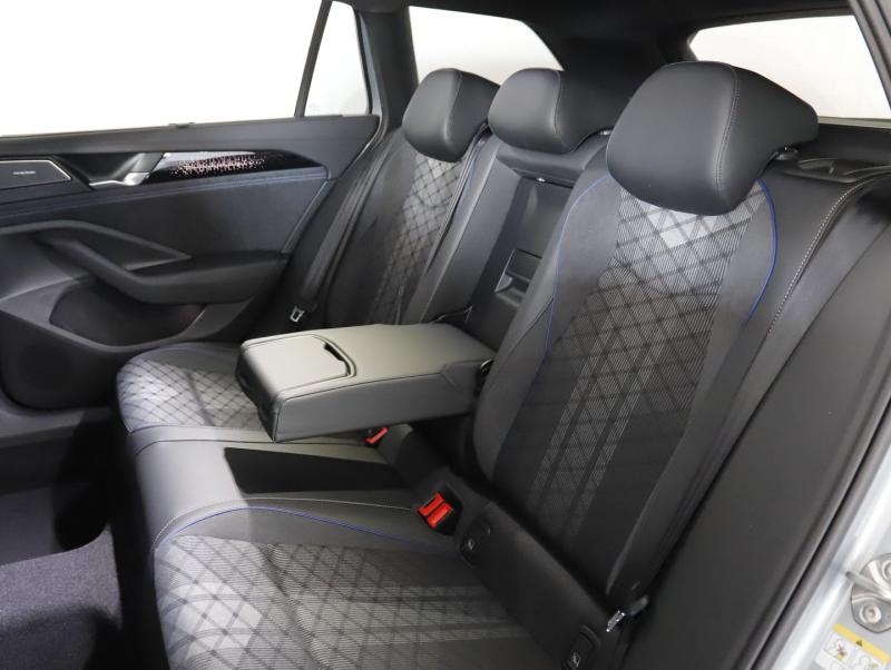 VW Passat Variant Sport eHybrid 150kW