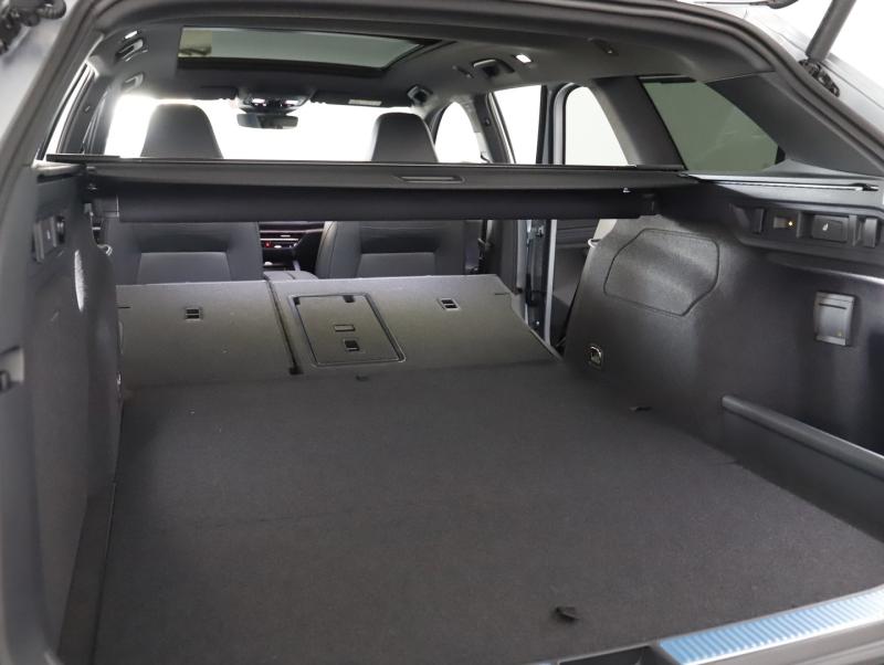 VW Passat Variant Sport eHybrid 150kW