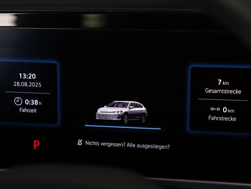 VW Passat Variant Sport eHybrid 150kW