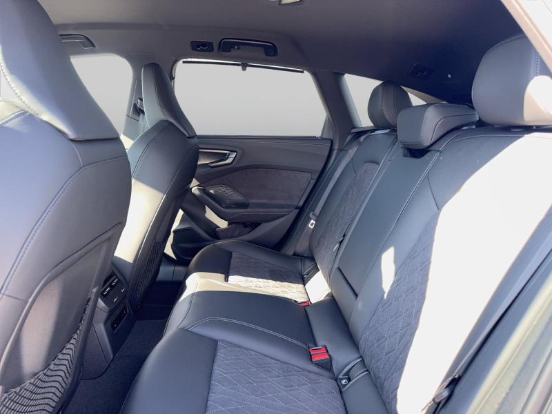 Audi A5 Avant e-hybrid quattro 270 kW