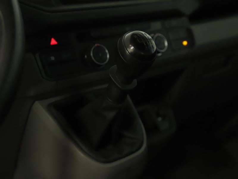 VW Crafter 30 Kastenwagen Entry L3H2 TDI
