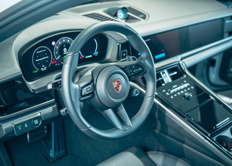 Porsche Panamera 4 E-Hybrid