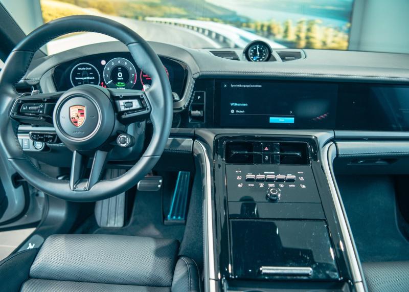 Porsche Panamera 4 E-Hybrid