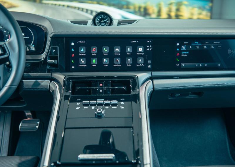 Porsche Panamera 4 E-Hybrid
