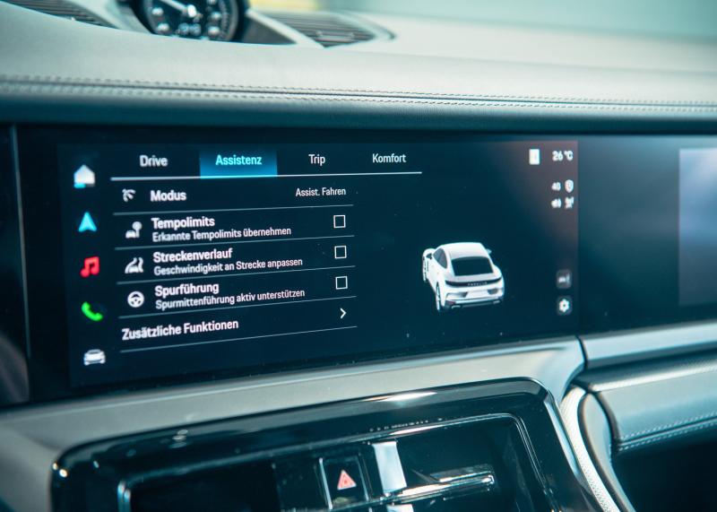 Porsche Panamera 4 E-Hybrid