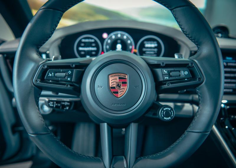 Porsche Panamera 4 E-Hybrid