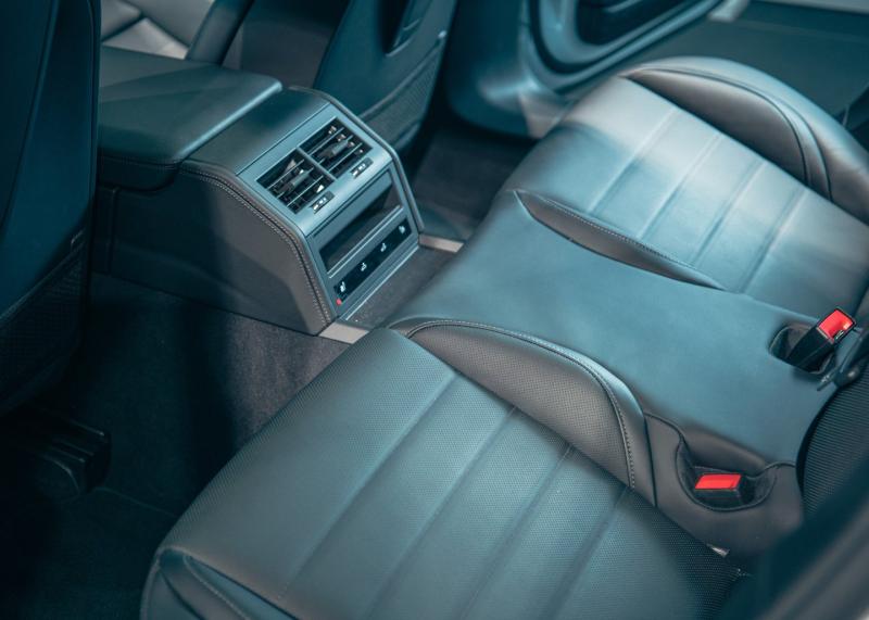Porsche Panamera 4 E-Hybrid