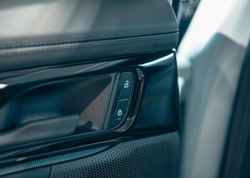 Porsche Panamera 4 E-Hybrid
