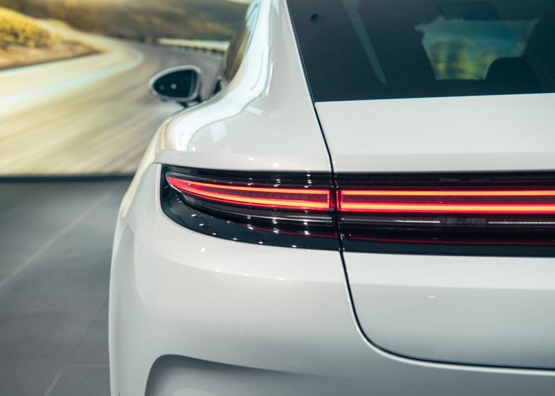 Porsche Panamera 4 E-Hybrid
