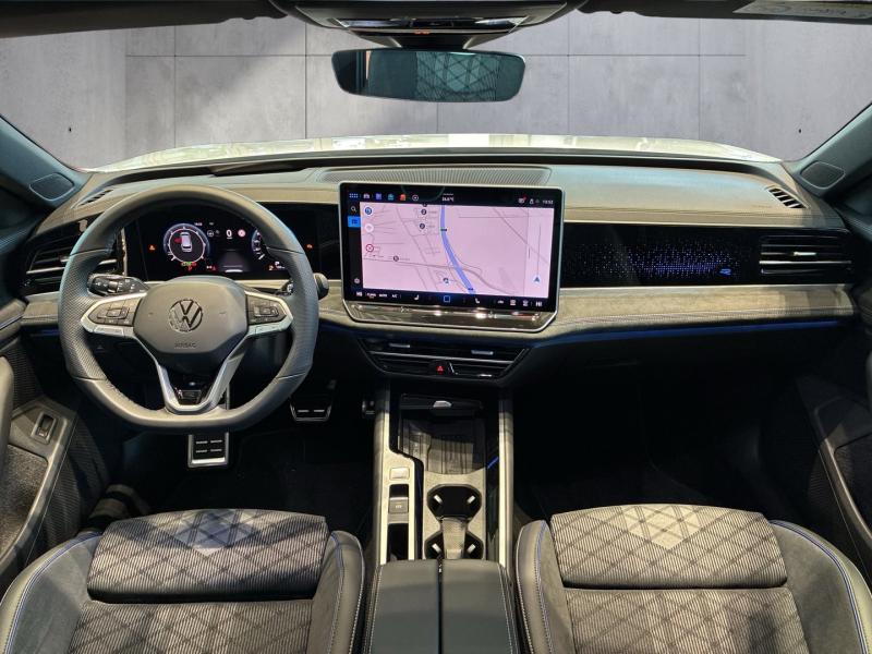 VW Passat Variant Sport TDI DSG