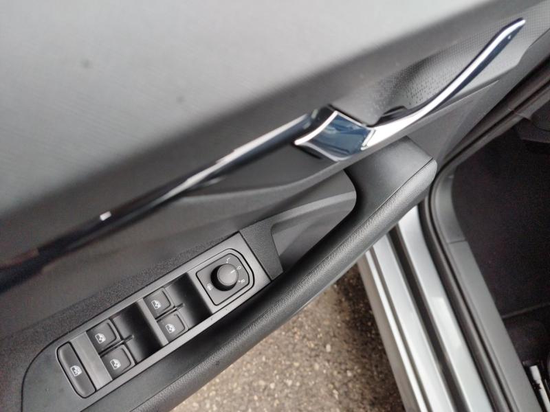 Škoda Kamiq Essence TSI