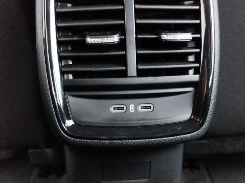 Škoda Kamiq Essence TSI