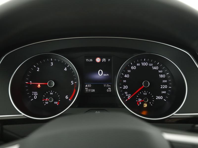 VW Passat Variant Elegance TDI 4MOTION DSG