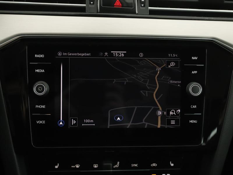 VW Passat Variant Elegance TDI 4MOTION DSG