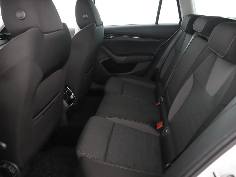 Škoda OCTAVIA Combi Ambition TDI