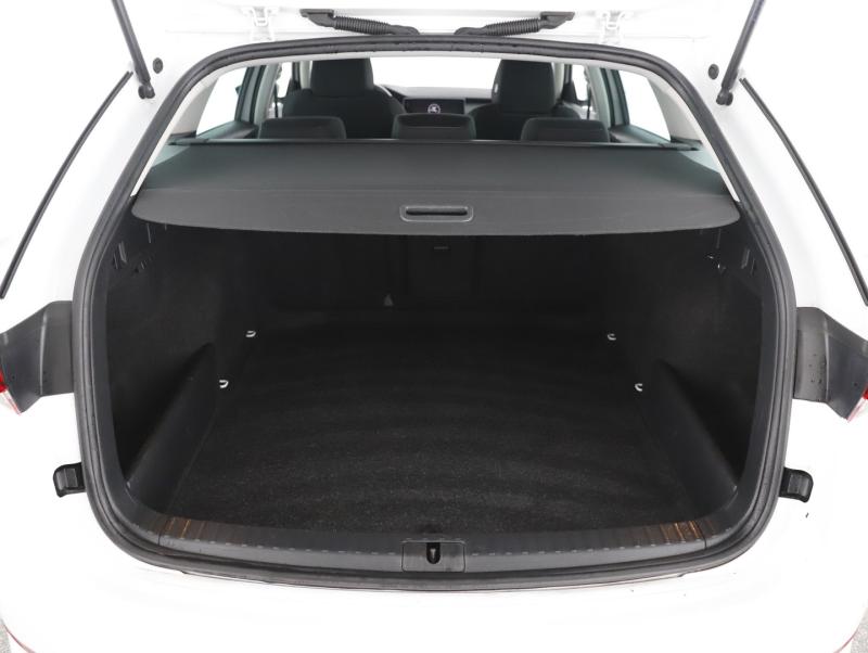 Škoda OCTAVIA Combi Ambition TDI