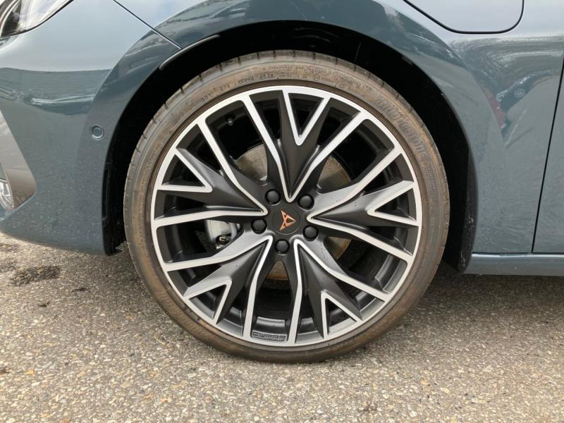 CUPRA Leon SP Kombi e-HYBRID 150/204