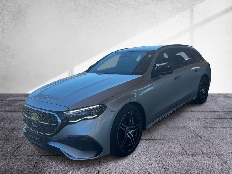 MERCEDES-BENZ E 300 de 4MATIC T-Modell mit EQ Hybrid Technologie Österreich-Edition