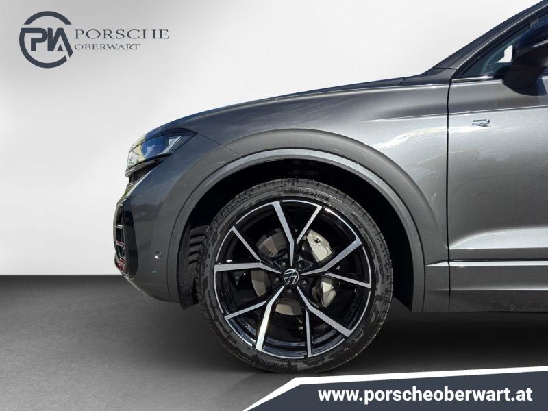VW Touareg R-Line TDI 4MOTION